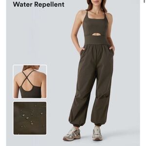 HALARA NWOT SIZE M Water Repellent  Side Pockets
cut out Hiking Cargo Jumpsuit